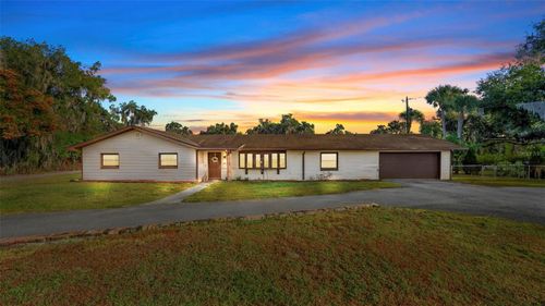 37104 County Road 452, Grand Island, FL, 32735-9101 | Card Image