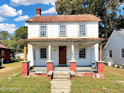 118 W Freemason St, Edenton, NC, 27932-1814 | Card Image