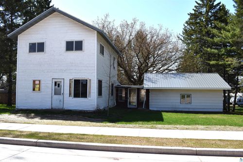 834 W Bayfield St, Washburn, WI, 54891-9528 | Card Image