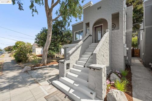 959 Kains Ave, Albany, CA, 94706-2003 | Card Image