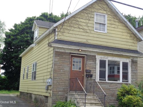 1214 5th Ave, Schenectady, NY, 12303-1730 | Card Image