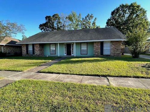 15016 Lynbrook Dr, Baton Rouge, LA, 70816-2824 | Card Image