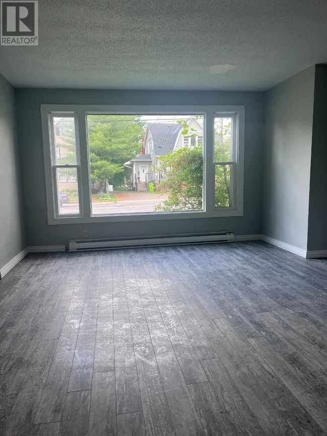 122 Pilgrim St, Home with 5 bedrooms, 2 bathrooms and null parking in Sault Ste. Marie ON | Image 6