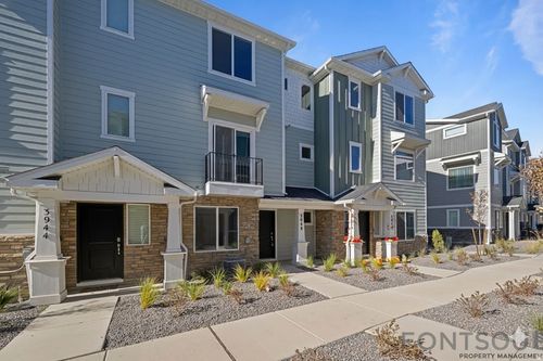 3948 N Cougar Ln, Eagle Mountain, UT, 84005-5936 | Card Image