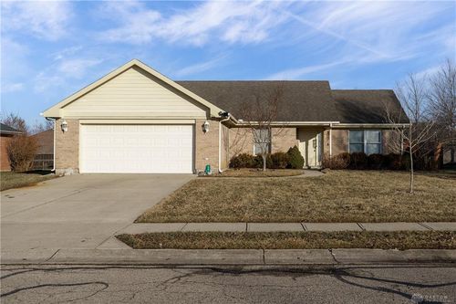 6864 Sun Ridge Drive, Waynesville, OH, 45068 | Card Image