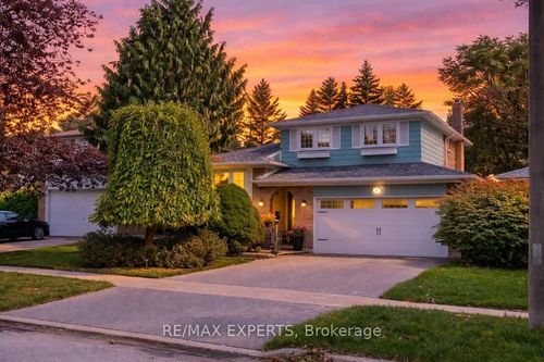 57 Pepper Tree Dr, Scarborough, ON, M1C1Y5 | Card Image