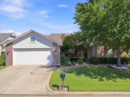8919 E 62nd Place, Tulsa, OK, 74133 | Card Image