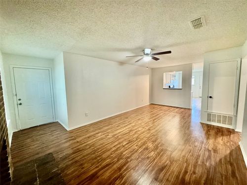 b-5105 Purple Sage Dr, Austin, TX, 78724-3227 | Card Image