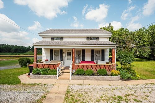 11755 Market Ave Nw, Uniontown, OH, 44685-8598 | Card Image