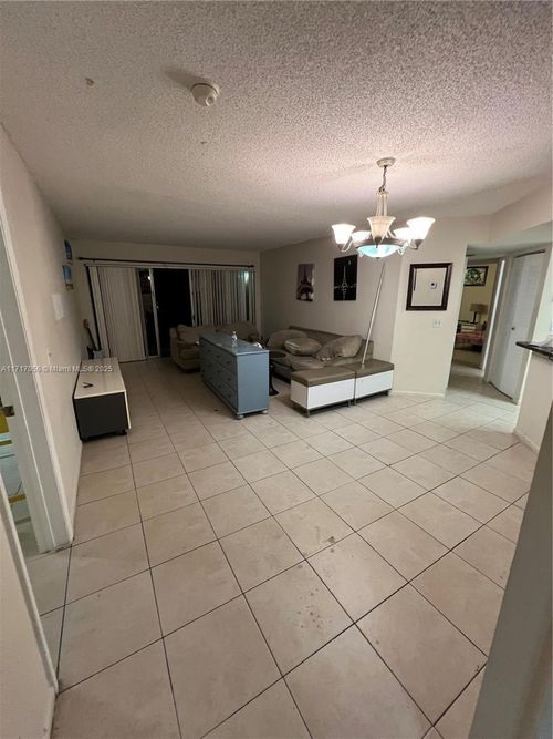 208-8871 Wiles Rd, Coral Springs, FL, 33067 | Card Image