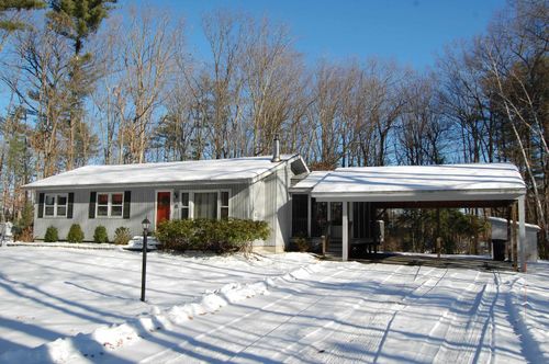 8 Teaberry Ln, Bedford, NH, 03110-6613 | Card Image