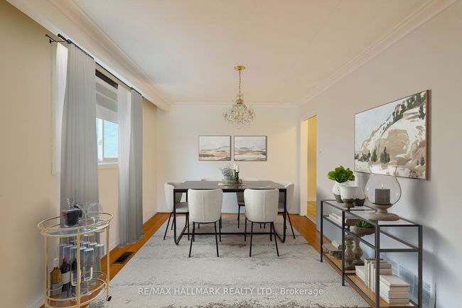 40 Claremore Ave, House other with 3 bedrooms, 2 bathrooms and 3 parking in Scarborough ON | Image 5