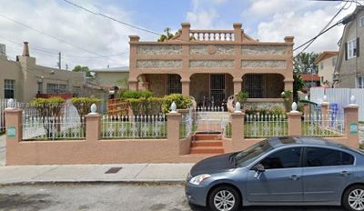 626 Sw 10th Ave, House other with 2 bedrooms, 1 bathrooms and null parking in Miami FL | Image 2