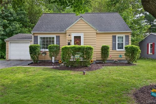 419 Fergerson Ave, Syracuse, NY, 13212-2209 | Card Image