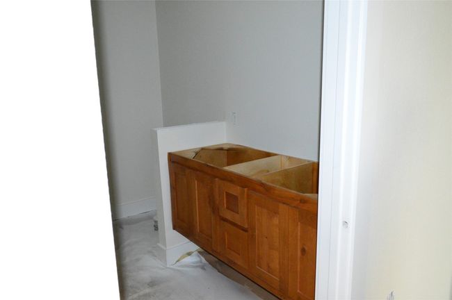 View of bathroom | Image 12