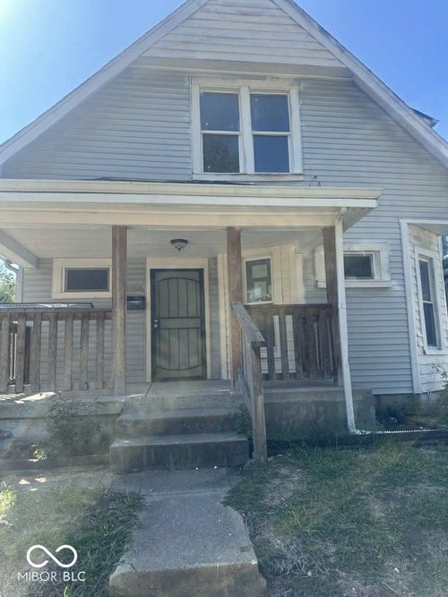 1052 N Mount St, Indianapolis, IN, 46222-3149 | Card Image