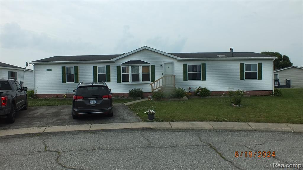 Charter Oak Ct, Newport, MI 48166 #1