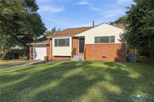529 Longfellow Ave, Virginia Beach, VA, 23462-2066 | Card Image