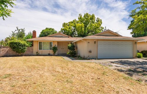 72 Lochmoor Cir, Sacramento, CA, 95823-4108 | Card Image