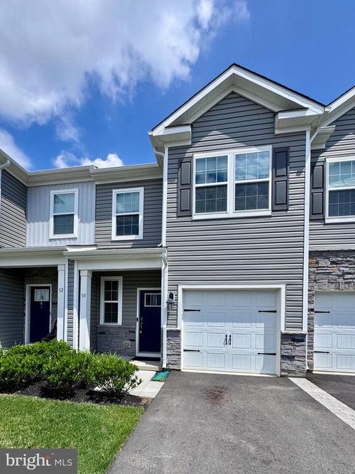 30 Nelsons Way, WESTAMPTON, NJ, 08060-5401 | Card Image