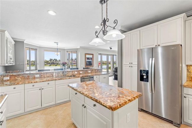7770 Sw 188 Th Ter, House other with 5 bedrooms, 4 bathrooms and null parking in Cutler Bay FL | Image 16