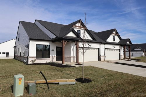 3980 Olinger Ln, Hamilton, OH, 45011 | Card Image