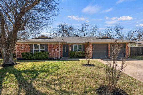 7402 Bucknell Dr, Austin, TX, 78723-1634 | Card Image