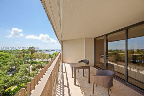 6a-2901 S Bayshore Dr, Coconut Grove, FL, 33133-6001 | Card Image