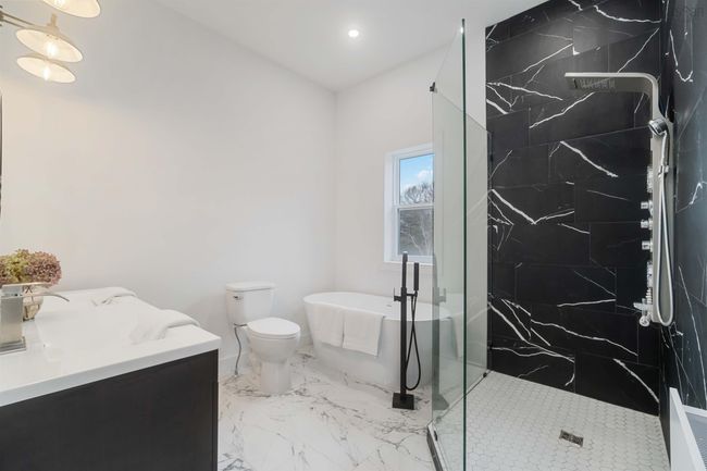 1605 Terence Bay Rd, House other with 4 bedrooms, 4 bathrooms and null parking in Terence Bay NS | Image 16