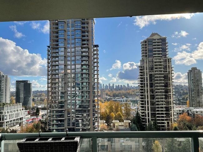 1001 - 4398 Buchanan Street, Condo with 2 bedrooms, 2 bathrooms and 1 parking in Burnaby BC | Image 12