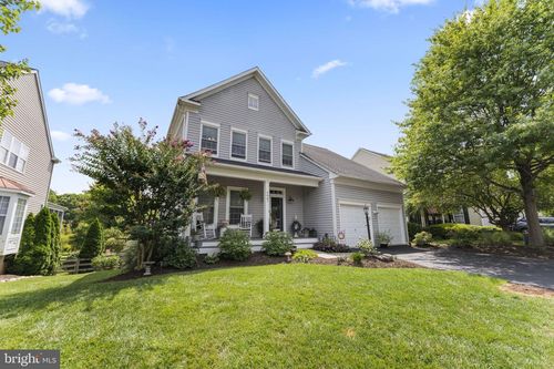 9887 Solitary Pl, BRISTOW, VA, 20136-2520 | Card Image