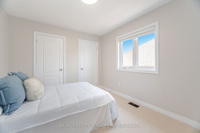 16 Zephyr Rd, House attached with 3 bedrooms, 3 bathrooms and 2 parking in Caledon ON | Image 38