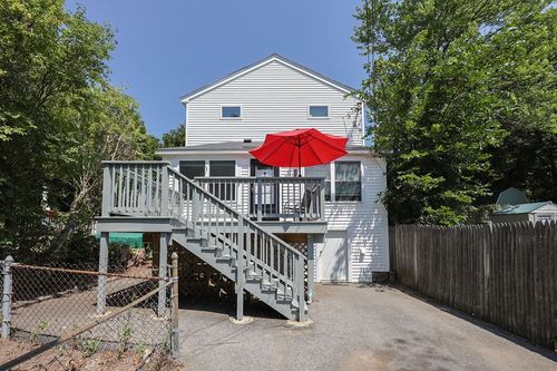 363 Tyngsboro Rd, Dracut, MA, 01826-1811 | Card Image