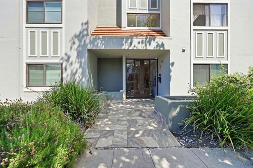 303-1110 Bayswater Ave, Burlingame, CA, 94010-4352 | Card Image