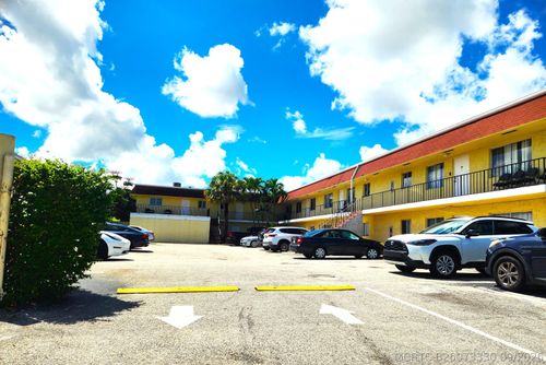 209-1020 Crystal Lake Drive, Deerfield Beach, FL, 33064 | Card Image