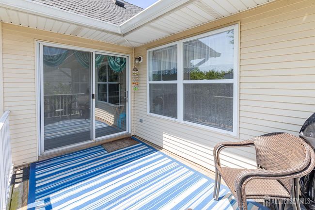 54 Kensington Dr, Townhouse with 3 bedrooms, 2 bathrooms and null parking in Piscataway NJ | Image 15