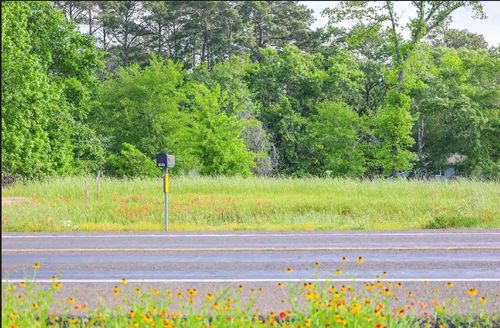4669 Highway 105 E, Navasota, TX, 77868-8561 | Card Image