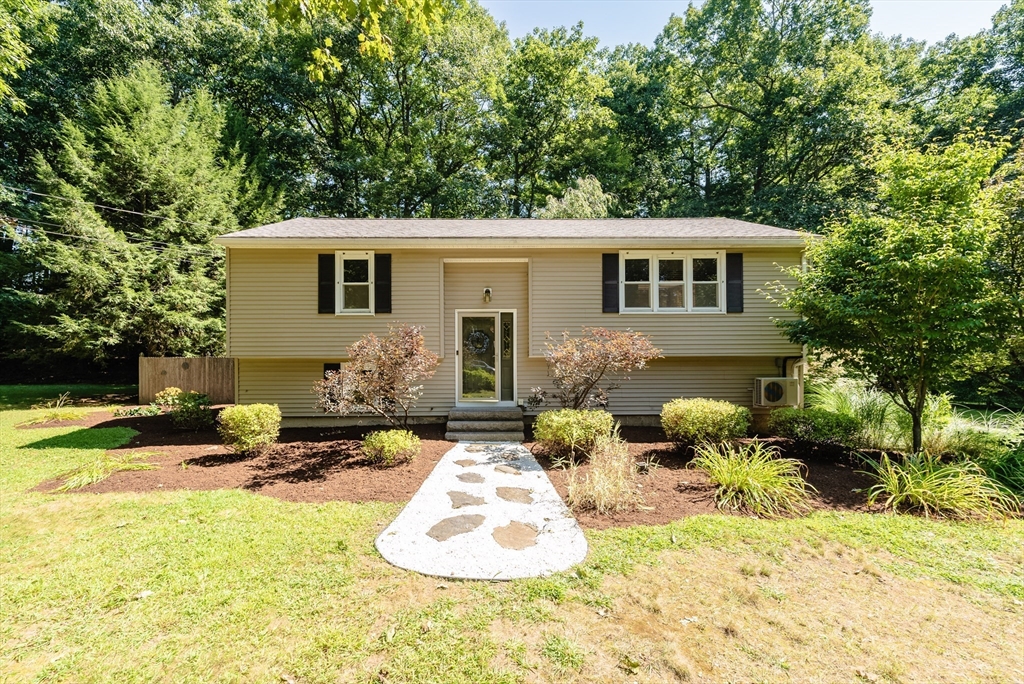 Old Quarry Rd, Westfield, MA 01085