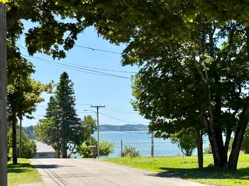1A High St, Eastport, ME, 04631-1620 | Card Image