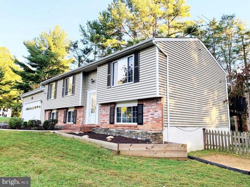 1126 Riva Ridge Dr, GREAT FALLS, VA, 22066-1612 | Card Image