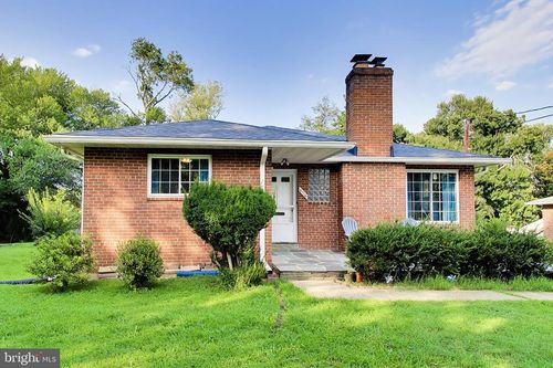 6116 Munson Hill Rd, FALLS CHURCH, VA, 22044-2641 | Card Image
