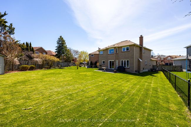 249 Mossbrook Sq, House other with 4 bedrooms, 4 bathrooms and 2 parking in Pickering ON | Image 36