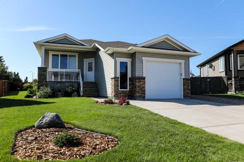 485 Edinburgh Road W, Lethbridge, AB, T1J5A8 | Card Image
