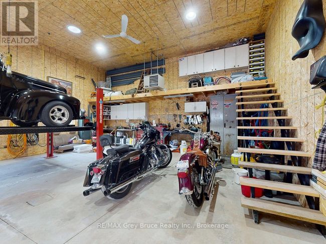240060 Wilcox Side Rd, House other with 4 bedrooms, 2 bathrooms and 10 parking in Shallow Lake ON | Image 41