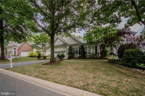 607 Martin Dr, AVONDALE, PA, 19311-1316 | Card Image