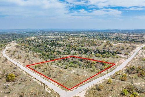 20-- Waterside Dr, Fredericksburg, TX, 78624 | Card Image