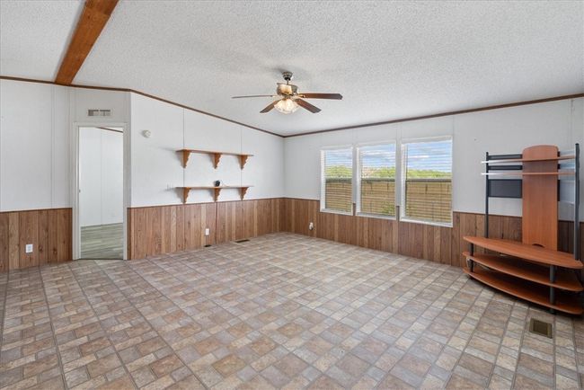 6032 Sundance Cir, House other with 5 bedrooms, 3 bathrooms and 2 parking in Mathis TX | Image 15