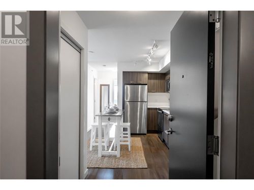 ph21-775 Academy Way, Kelowna, BC, V1V0A5 | Card Image