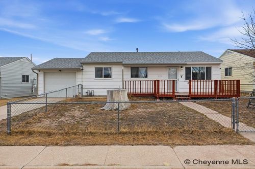 445 Mccomb Ave, Cheyenne, WY, 82007-1147 | Card Image