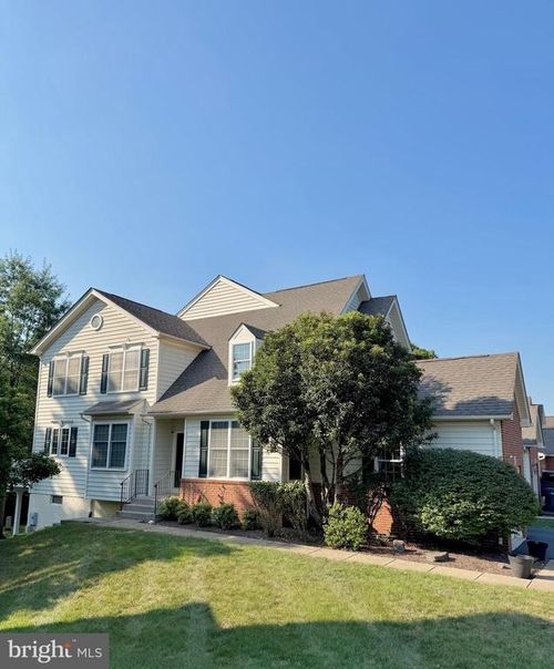 5624 Arrowfield Ter, HAYMARKET, VA, 20169-8112 | Card Image